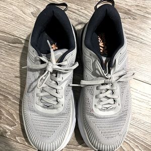 Women’s size 7.5 Hoka sneakers. Worn once. Great condition!